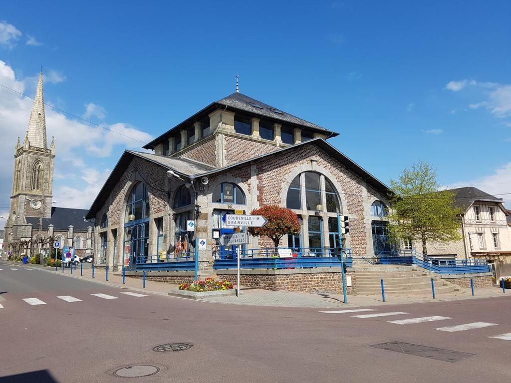Bréhal Appart Hotel Le Frenchy מראה חיצוני תמונה